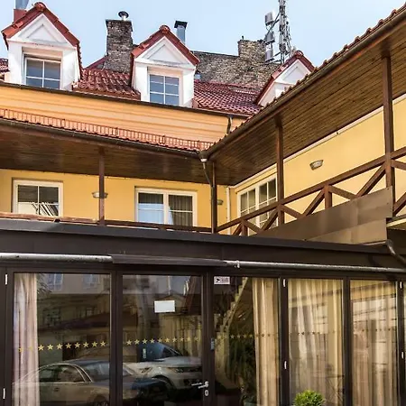 Apartment The Old Town 100 By Urban Rent