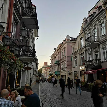 The Old Town 100 By Urban Rent